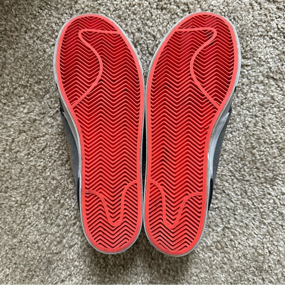 Nike Shoes Zoom Stefan Janoski - Picture 6 of 9